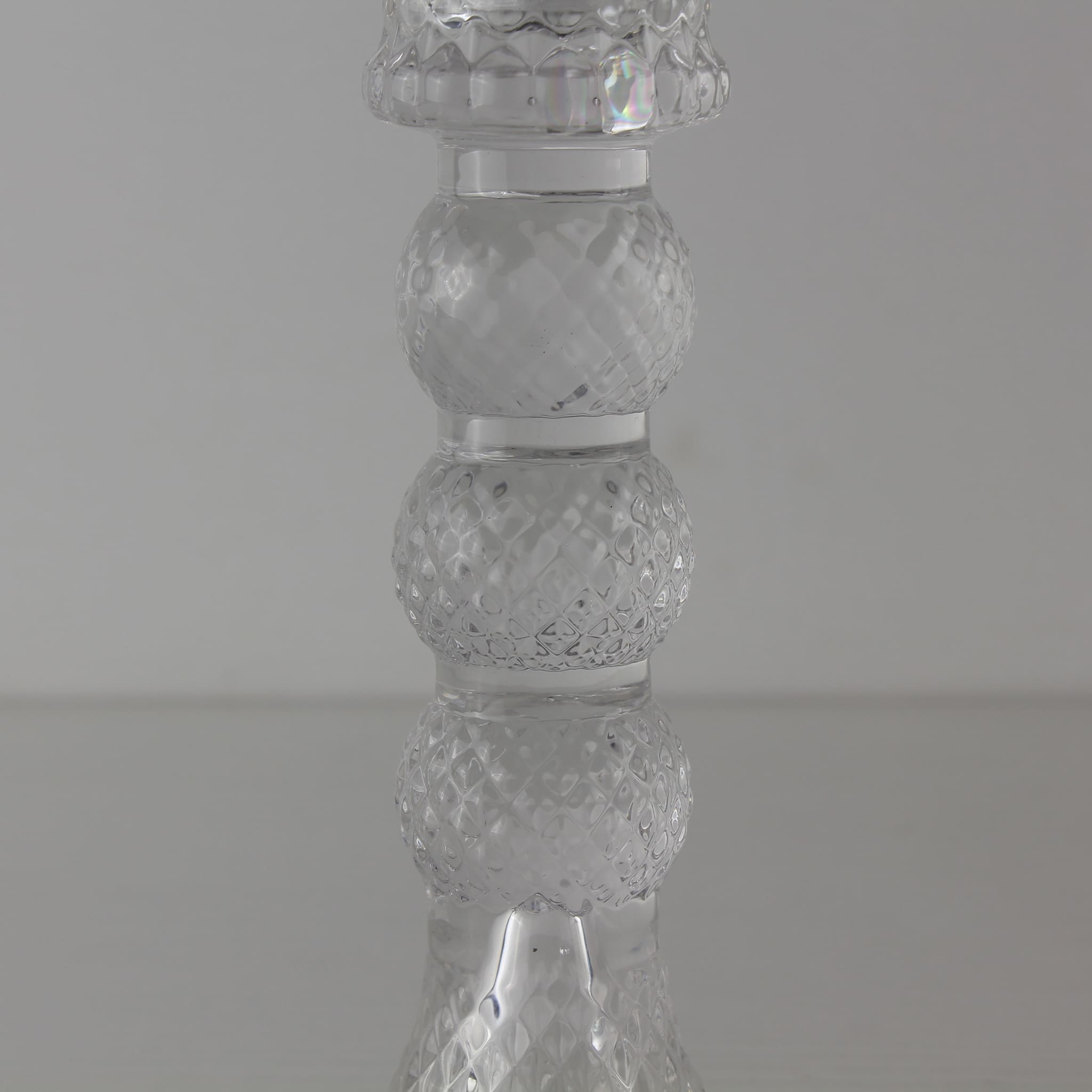 Technical specifications and dimensions for the Prism glass lamp: 15.5cm diameter and 25.5cm height.