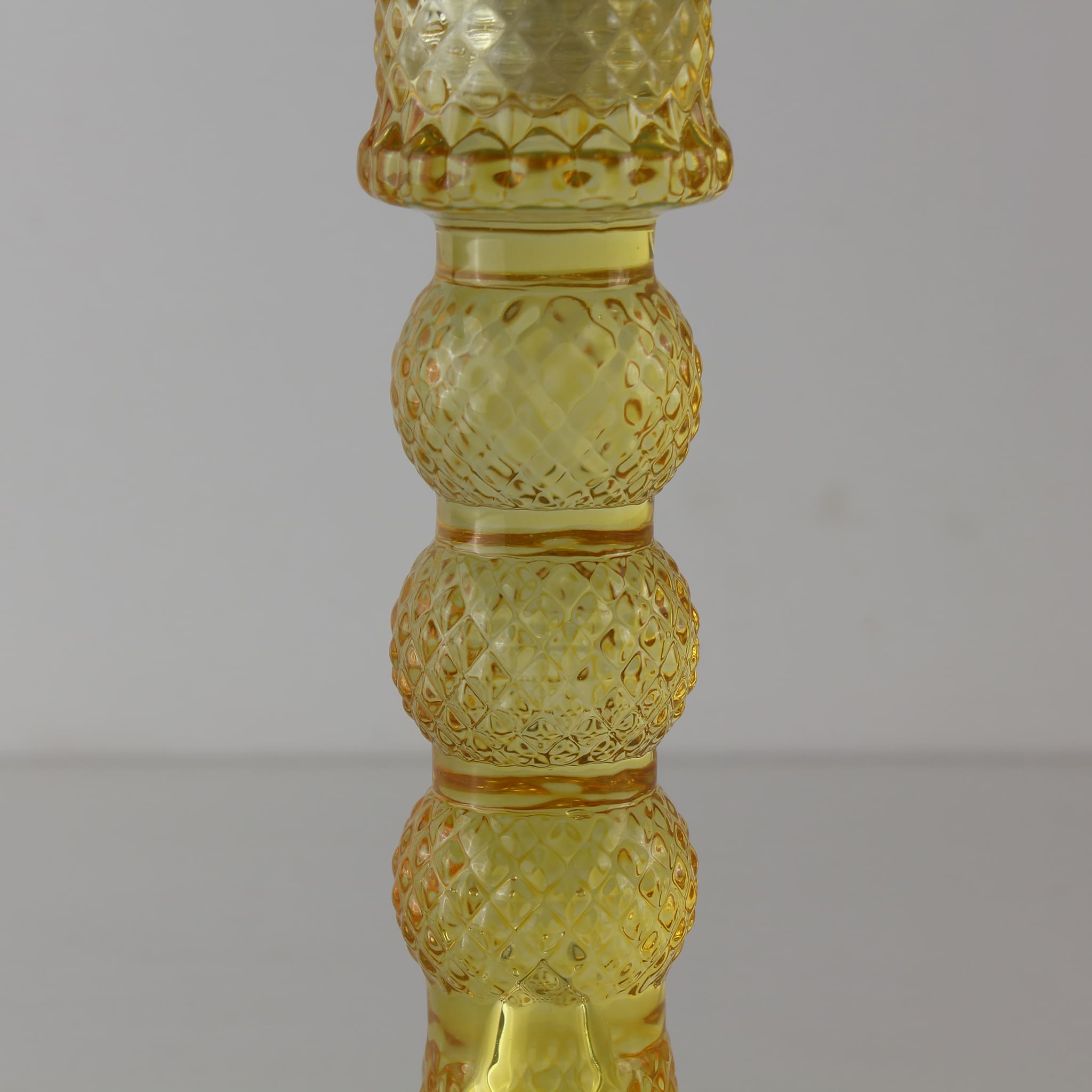 Feature list: Rechargeable, Cordless, Wireless, and Portable battery-operated performance with 150 hours runtime.