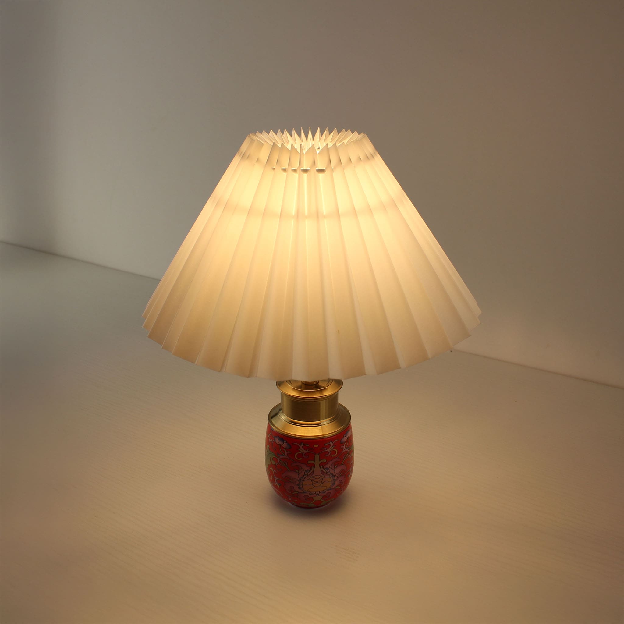 Red Enamel Porcelain Cordless Table Lamp, Warm Glow, USB Rechargeable, Outdoor Table Centerpiece