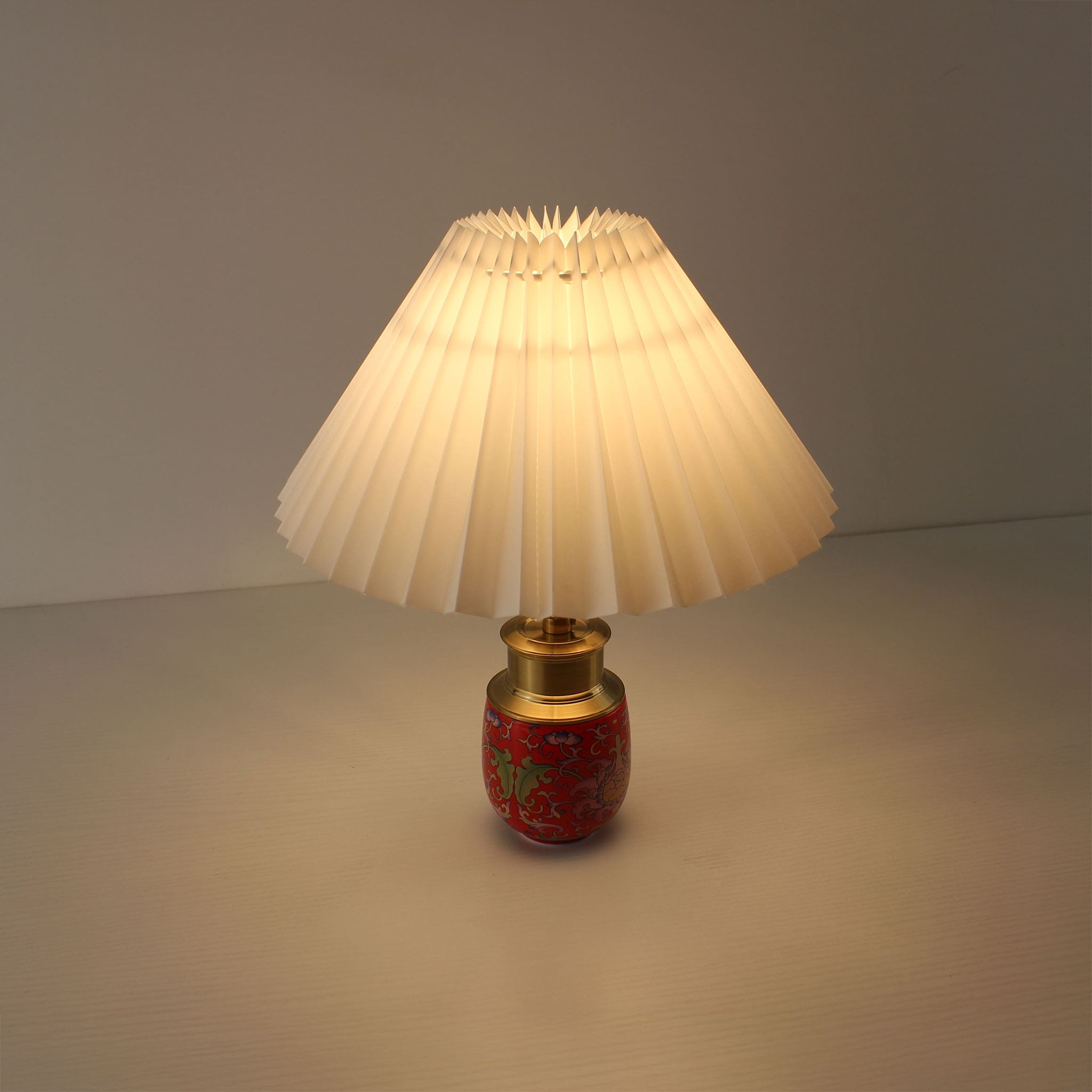 Red Vintage Oriental Ceramic Lamp with Pleated Shade, Cord-free LED Lighting for Bedside