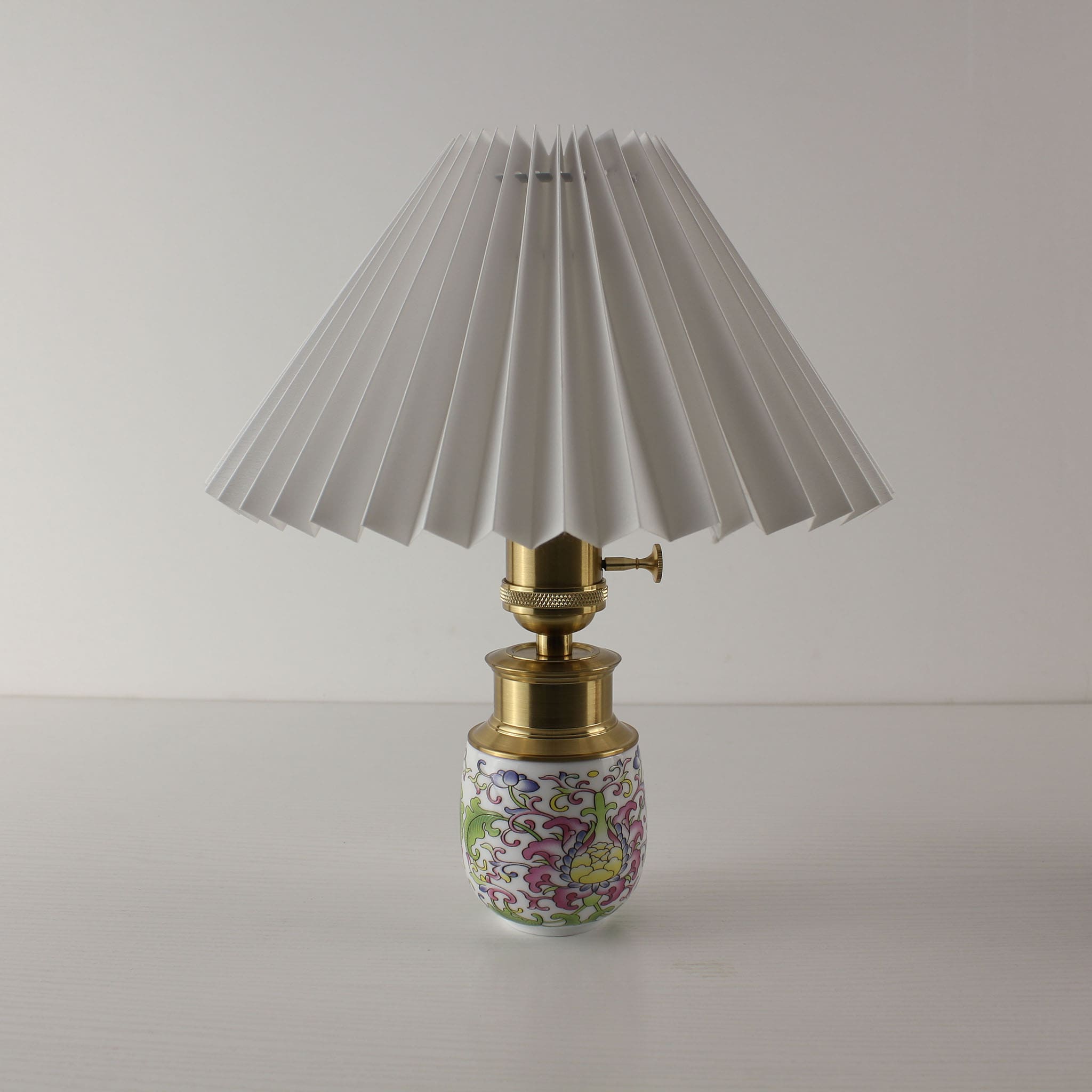 White Chinoiserie Enamel Porcelain Cordless Table Lamp with Pleated Shade, USB Rechargeable, Off